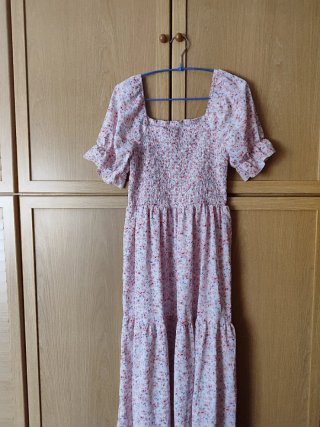 Vestido largo floral rosa