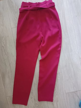 Pantalón mujer Stradivarius
