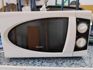 Microondas Bluesky Blanco
