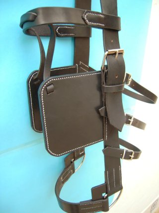 Jaquima para mulo de cuero