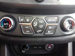 DR AUTOMOBILES DR6 1.5 GLP 103 kW (140 CV)