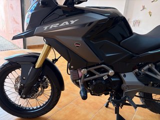 MH Tray 125 Adventure Negra/Gris