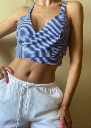 Top rayas azul y blanco Stradivarius Talla M