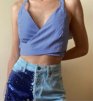 Top rayas azul y blanco Stradivarius Talla M