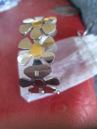Pulsera Acero y Oro 18k Flores