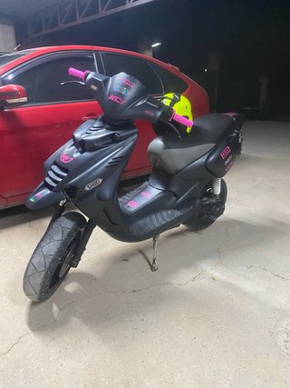 Beta Scooter Negra