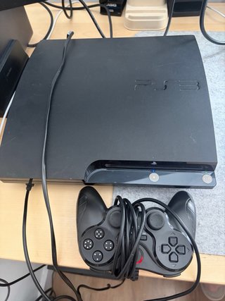 PS3 Slim Negra + Mando + Black Ops