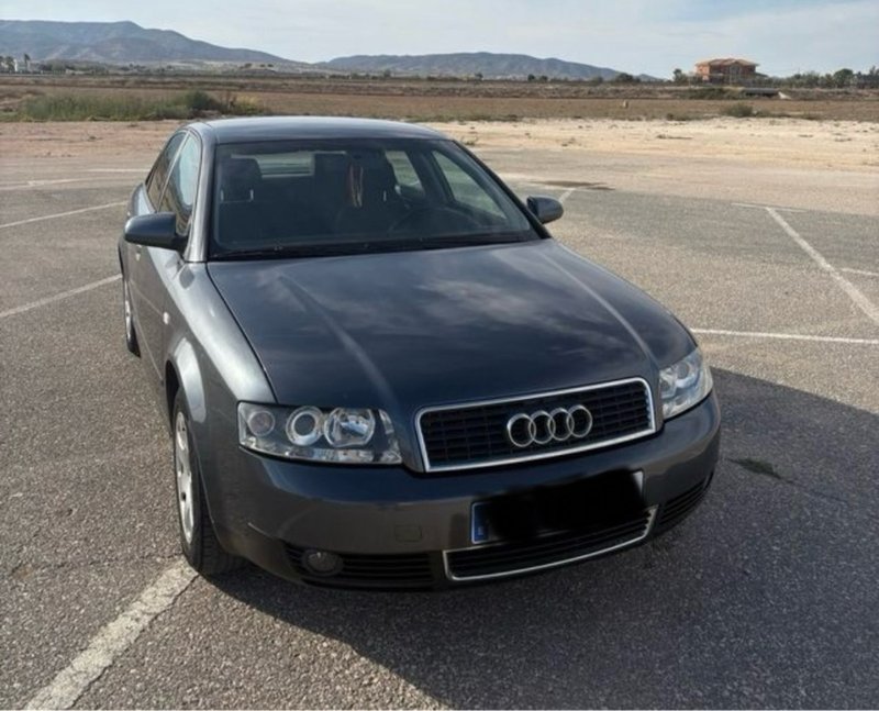 Audi A4 2.5 180cv quattro (averiado leer bien) - foto 1