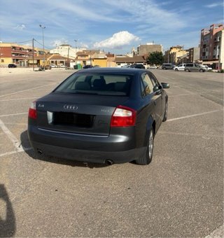 Audi A4 2.5 180cv quattro (averiado leer bien)