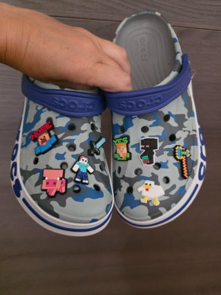 Crocs Talla 39-40 (25 cm) Camuflaje Minecraft