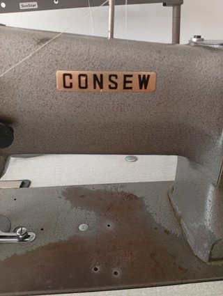 Máquina de coser industrial CONSEW triple arrastre