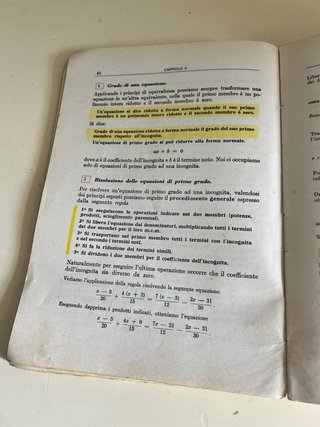 Libro datato Algebra per la scuola media