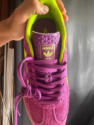 Adidas Gazelle rosa y Amarillo Nuevas en su caja