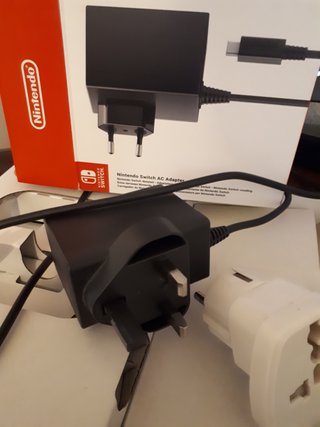 Cargador Nintendo Switch UK Enchufe
