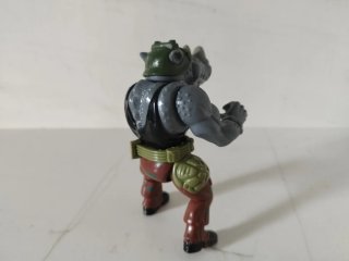 Figura d'azione di Rocksteady delle Tartarughe Ninja