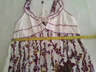 Camisa tirantes floral.