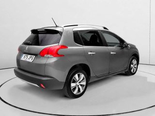 Peugeot 2008 BlueHDi 100 Style 73 kW (100 CV)
