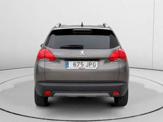Peugeot 2008 BlueHDi 100 Style 73 kW (100 CV)