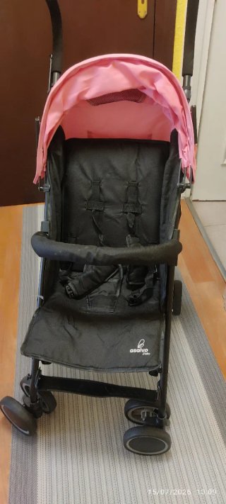 Silla de paseo rosa y negra