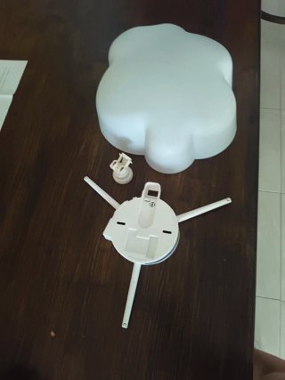 Lámpara nube infantil Ikea