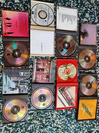 CDs Rock: Beatles, Doors, Fleetwood Mac, Led Zep..