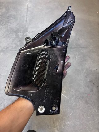 Plastica sinistra Peugeot Speedfight con freccia