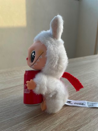 Labubu Edición Especial Coca-Cola