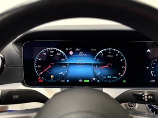 Mercedes-Benz Clase E 300 Cabrio Amg