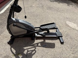 Bicicleta Elíptica Negra