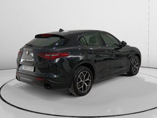 Alfa Romeo Stelvio 2.2 Diesel Sprint RWD 140 kW (190 CV)