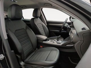 Alfa Romeo Stelvio 2.2 Diesel Sprint RWD 140 kW (190 CV)