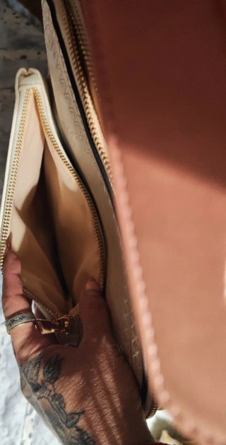Bolso Mochila Beige con Diseño