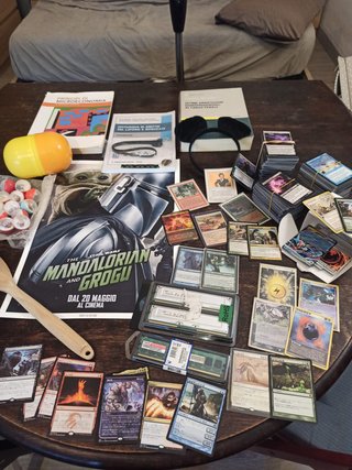 Lotto libri, carte pokemon e magic, biglie, ram