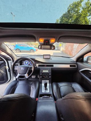 Volvo S80 2.4 D5 Executive AWD