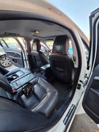 Volvo S80 2.4 D5 Executive AWD