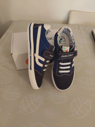 Zapatillas Pablosky Azul Marino y Blanco