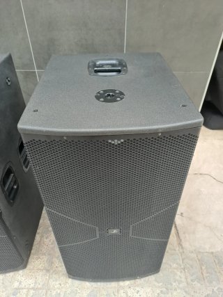 Subgraves Das Vantec 218a + Fundas + Soportes