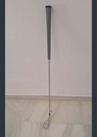 Palo de Golf mujer. Hierro. Acero
