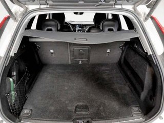 Volvo XC60 B4 D Momentum Pro Auto 145 kW (197 CV)