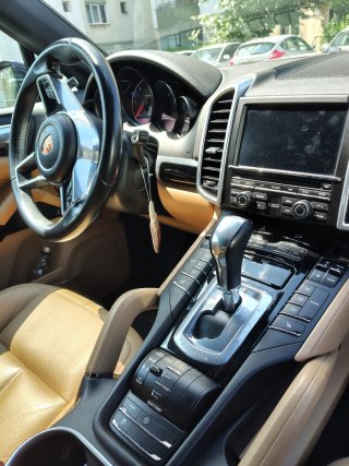 Porsche Cayenne 2015