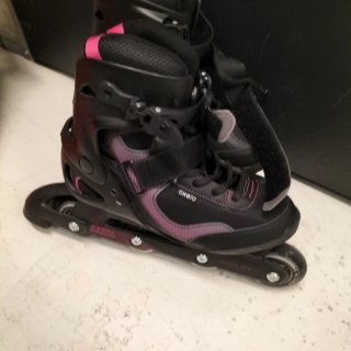 Patines en línea negros talla 40