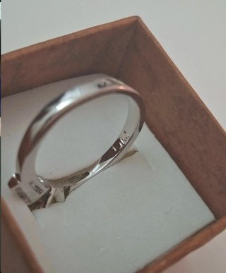 Anillo Oro Blanco 10k circonitas