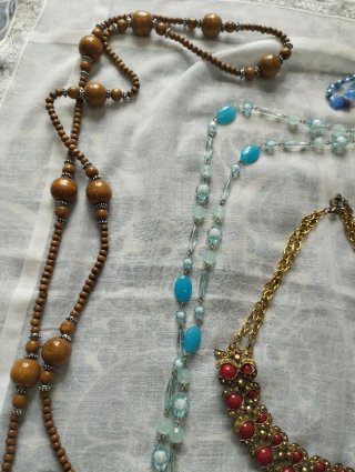 Gargantilla y collares