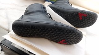 Botas Vivobarefoot Piel Negra Talla 41