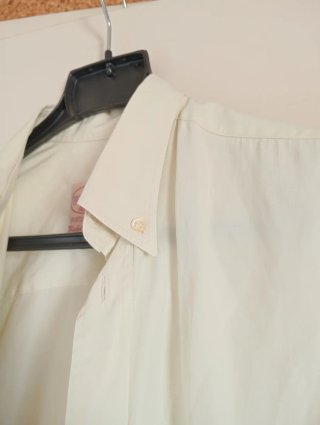 Camisa amarilla talla L
