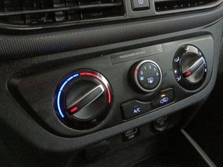 Hyundai i10 1.0 Klass 49 kW (67 CV)