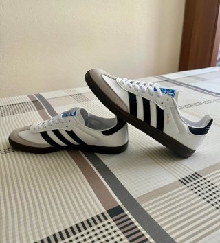 Adidas Samba Blancas y Negras