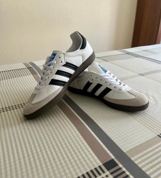 Adidas Samba Blancas y Negras