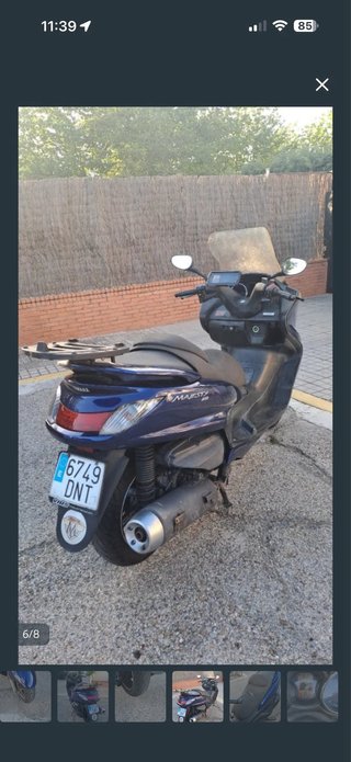 Yamaha 400 Maxi Scooter Azul