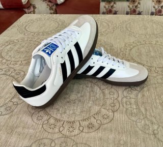 Adidas Samba Blancas y Negras